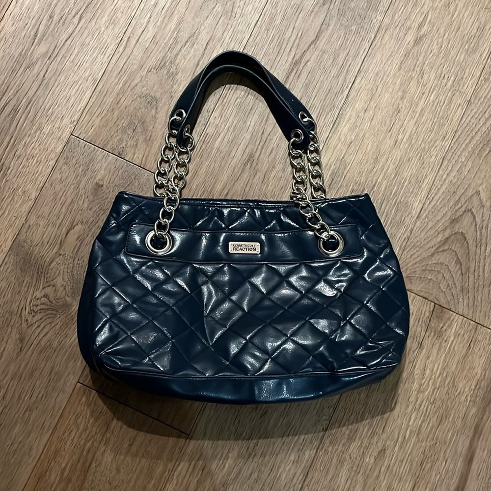 KENNETH COLE REACTION navy blue quilted shoulder bag pure